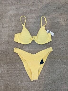 Holster Yellow Textured Underwire Bikini Set